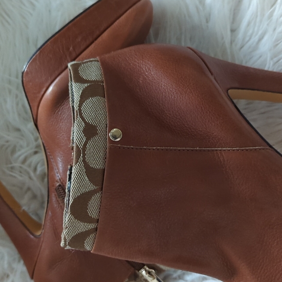 Coach heeled bootie - Picture 4 of 4